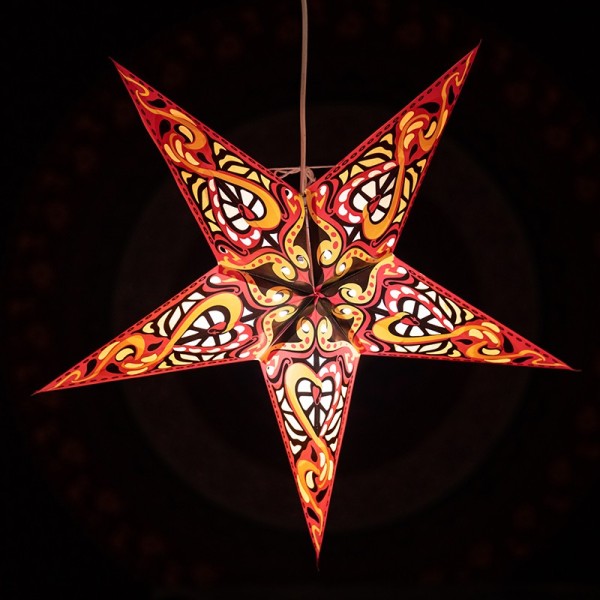 Suspension Étoile en Papier Ajouré Fait Main en Inde – Une Décoration Bohème et Poétique