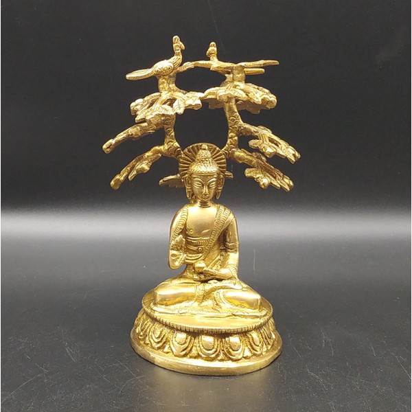 Bouddha sous l’arbre de Bodhi.