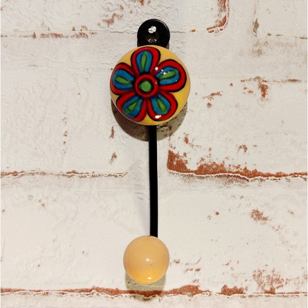 Patère décorative en céramique artisanale – Fabrication indienne