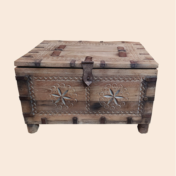 Coffre à dot indien ancien – Pièce authentique en bois sculpté