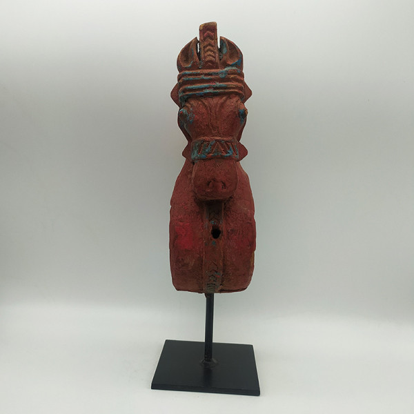 Sculpture Ancienne en Bois – Tête de Cheval, Rajasthan (Inde)