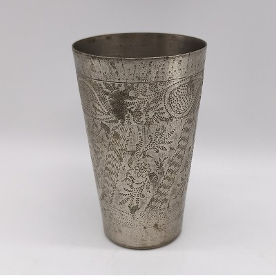 Verre à lassi ancien en métal indien – artisanat traditionnel de l’Inde