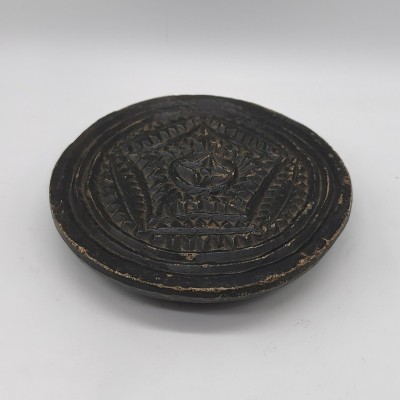 Moule à galette ancien en pierre noire sculptée – artisanat traditionnel indien