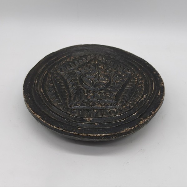 Moule à galette ancien en pierre noire – Artisanat traditionnel de l’Inde