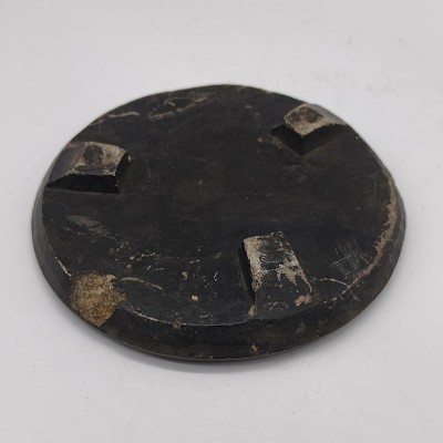 Moule à galette ancien en pierre noire sculptée – artisanat traditionnel indien