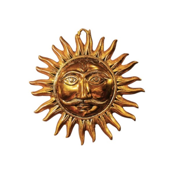 Soleil mural doré en métal – Décoration artisanale indienne