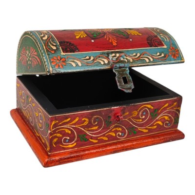 Coffret indien en bois décoré de motifs floraux peints à la main