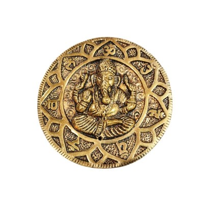 Détail de Ganesh sculpté sur brûleur à encens indien doré